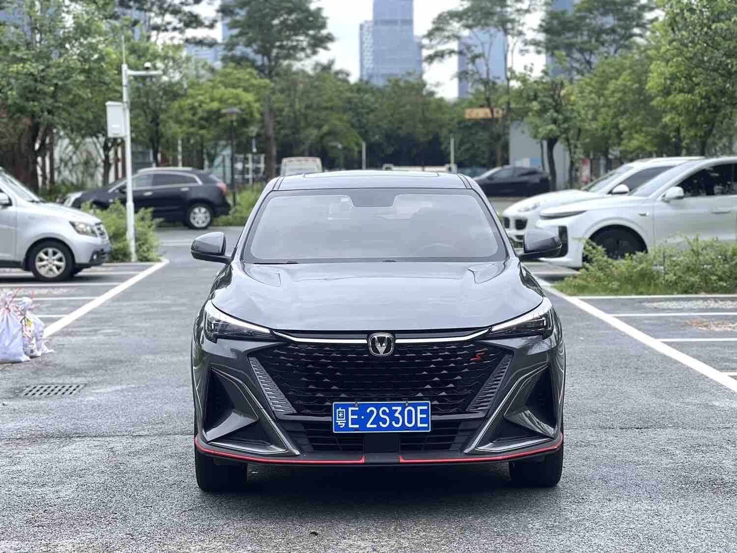2022 Changan UNI-T Sport Grey front view